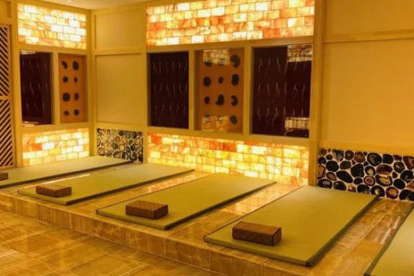 重庆美女按摩，舒适体验，不容错过！